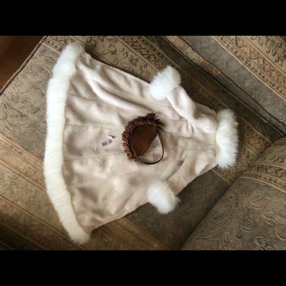 LIMITED COLLECTORS EDITION BIG BRATZ YASMIN DOLL - Picture 7 of 7